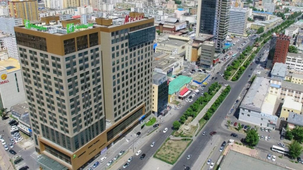 Holiday-Inn-Ulaanbaatar-1